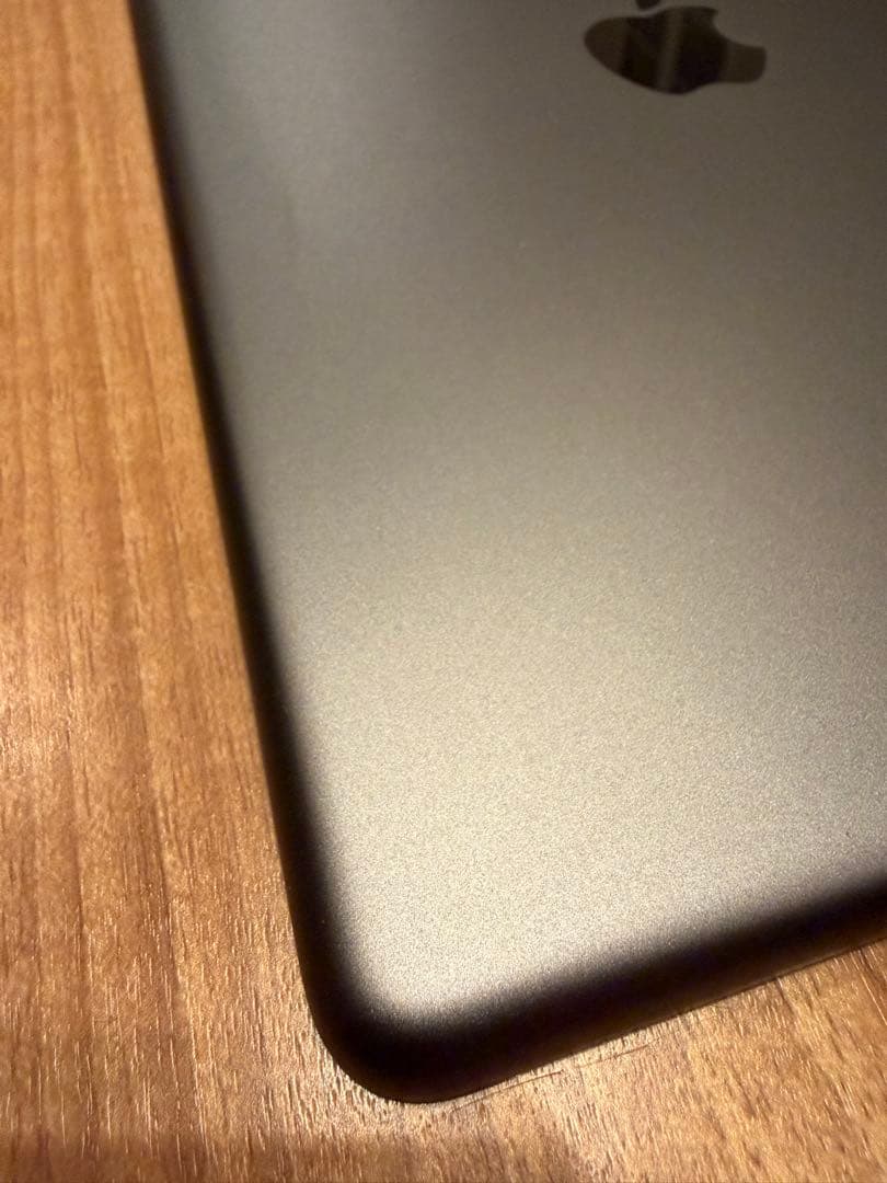 iPad 第9世代 64GB + ロジクール Combo Touch セット