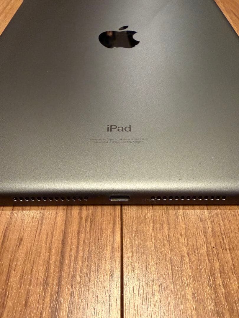 iPad 第9世代 64GB + ロジクール Combo Touch セット