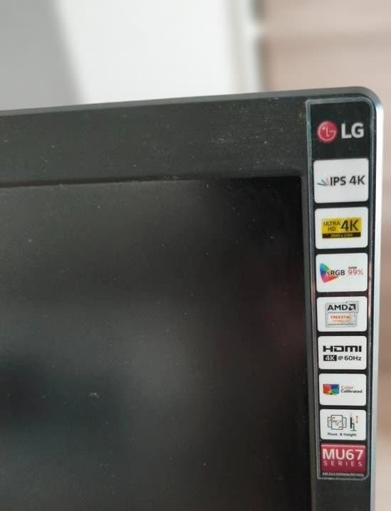 LG 27型ワイド 27MU67 IPS 4K モニター 中古美品 箱付き