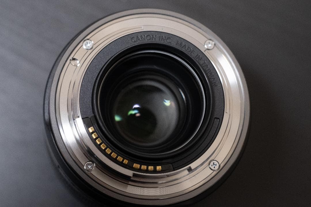 キヤノン Canon RF35mm F1.8 MACRO IS STM