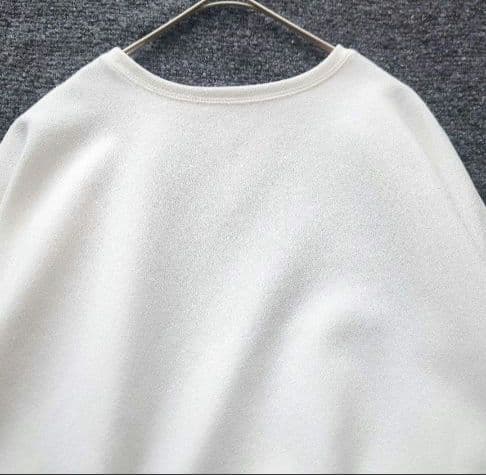 ウィムガゼット　Whim Gazette Vガゼットプルオーバー　フリーサイズ