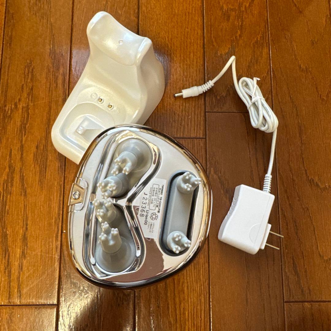 【美品】ツインバード　TB-G001JPPW 防水　ヘッドスパ　マッサージ