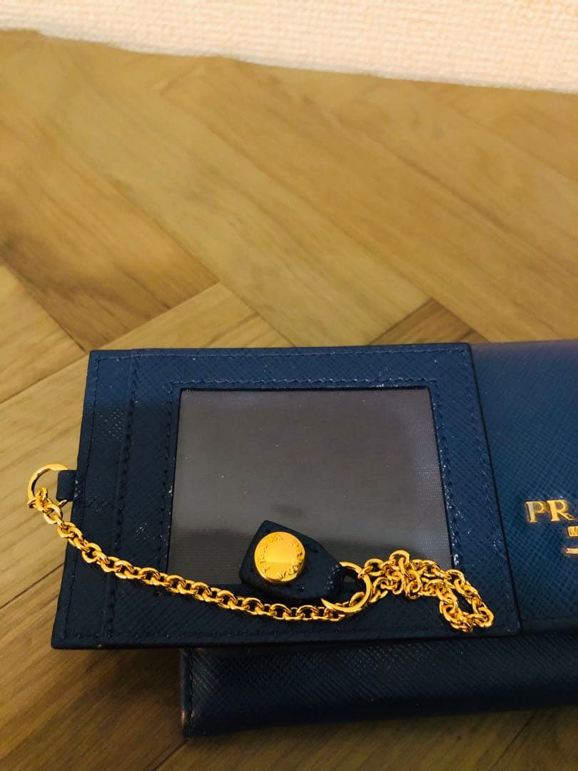 PRADA ネイビー 長財布 ケース付き