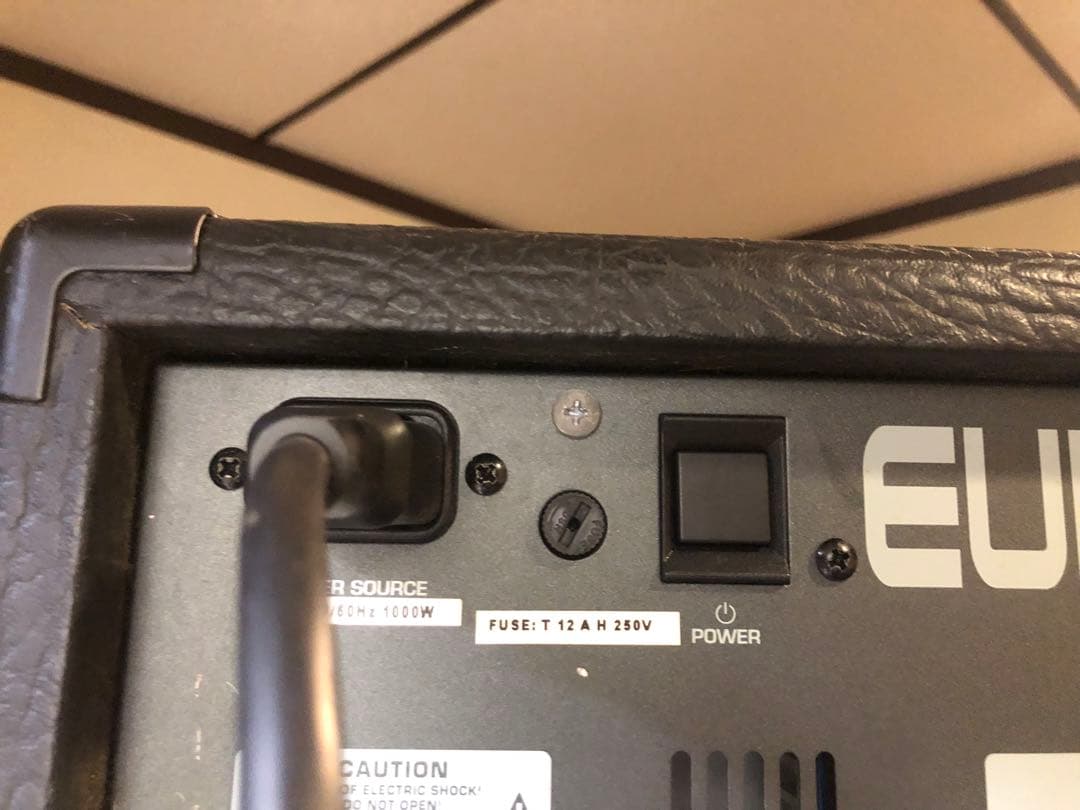 ベリンガー EUROPOWER PMP2000 パワードミキサー