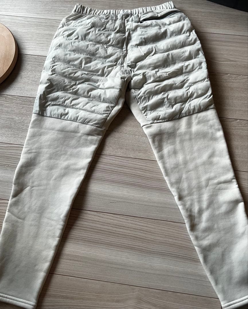 THE NORTH FACE ダウンパンツ ライトグレー