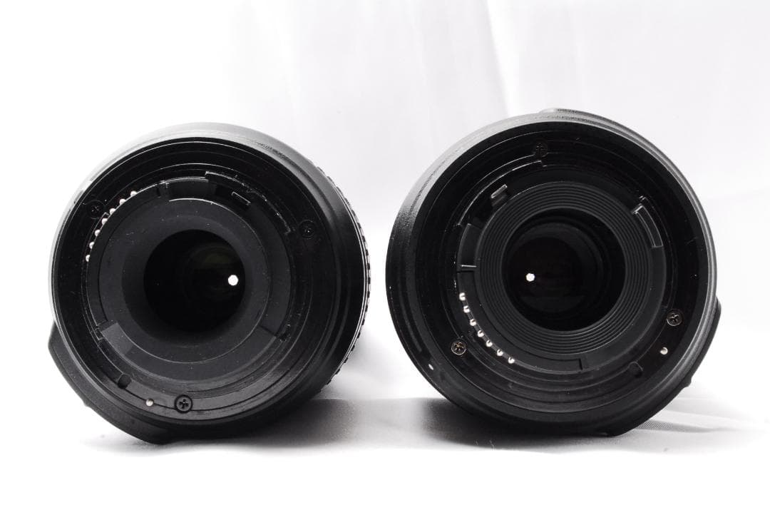 Nikon D60✨一眼レフカメラ✨入門機✨手ぶれ補正付Wレンズ✨小型＆軽量