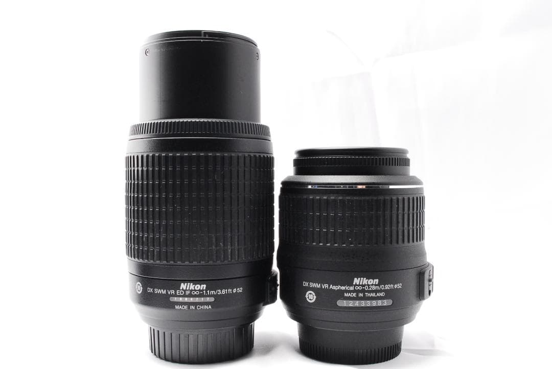 Nikon D60✨一眼レフカメラ✨入門機✨手ぶれ補正付Wレンズ✨小型＆軽量