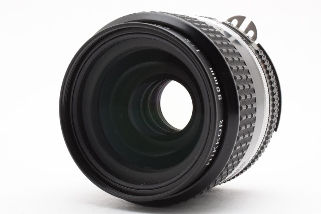 #334★動作品★ Nikkor 35mm 1:2 Ai-s