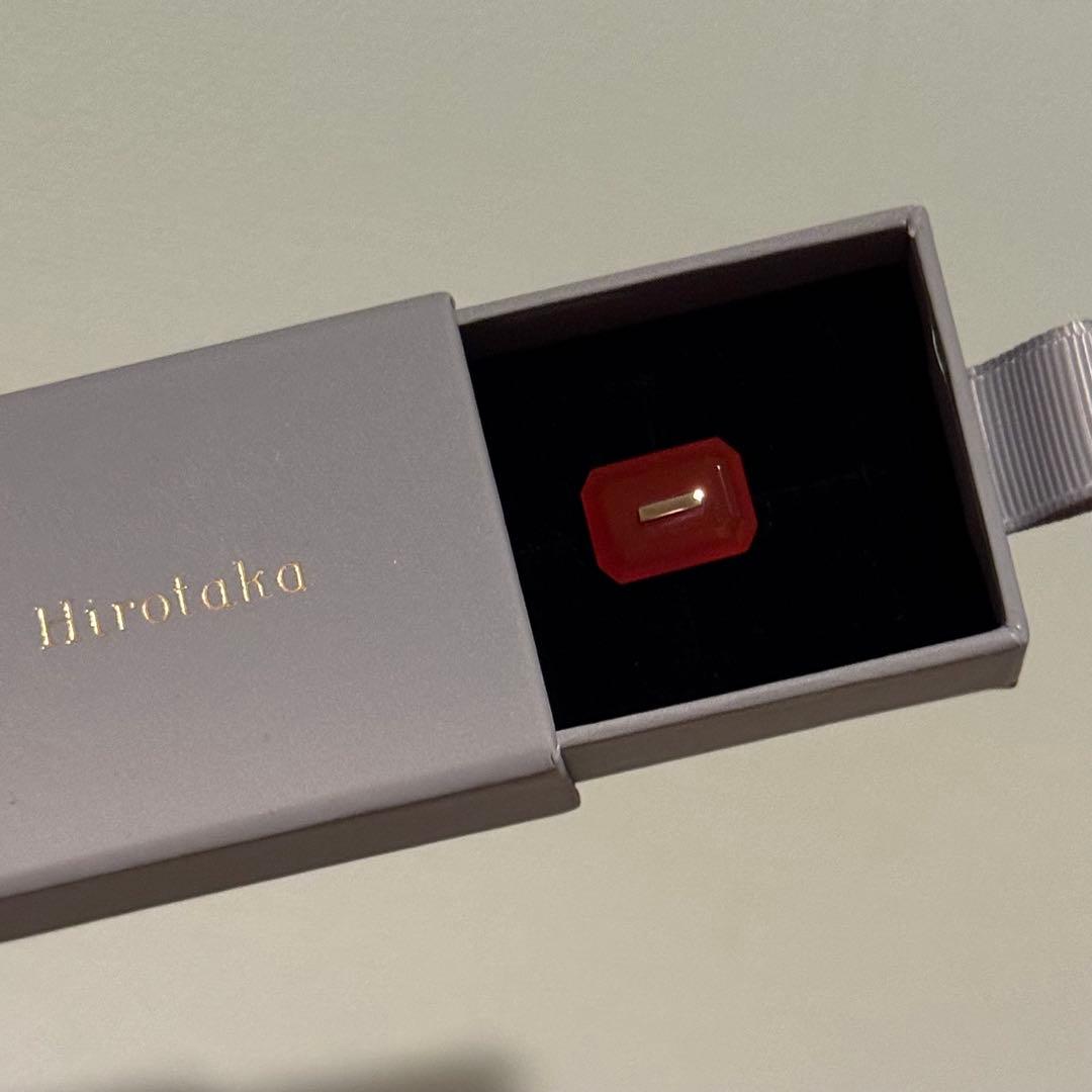 Hirotaka ネイキッド ストーン スタッド ピアス カーネリアン
