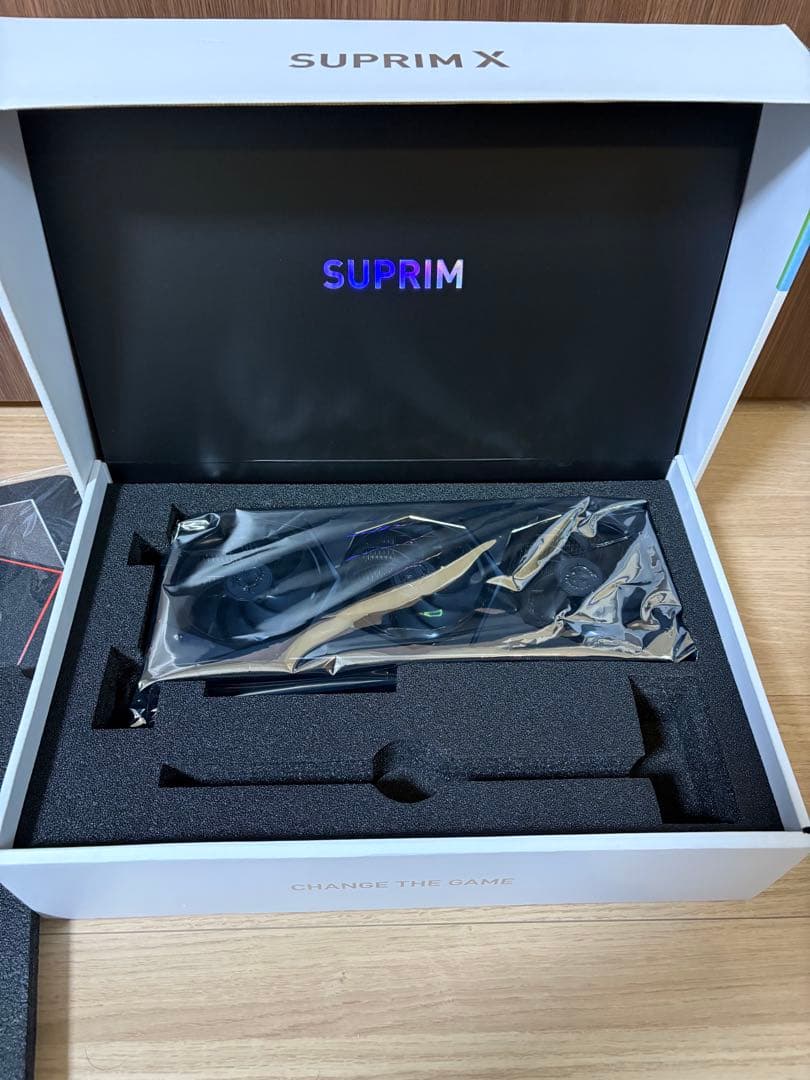 グラフィックボード・グラボ・ビデオカード GEFORCE RTX3070Ti SUPRIM X