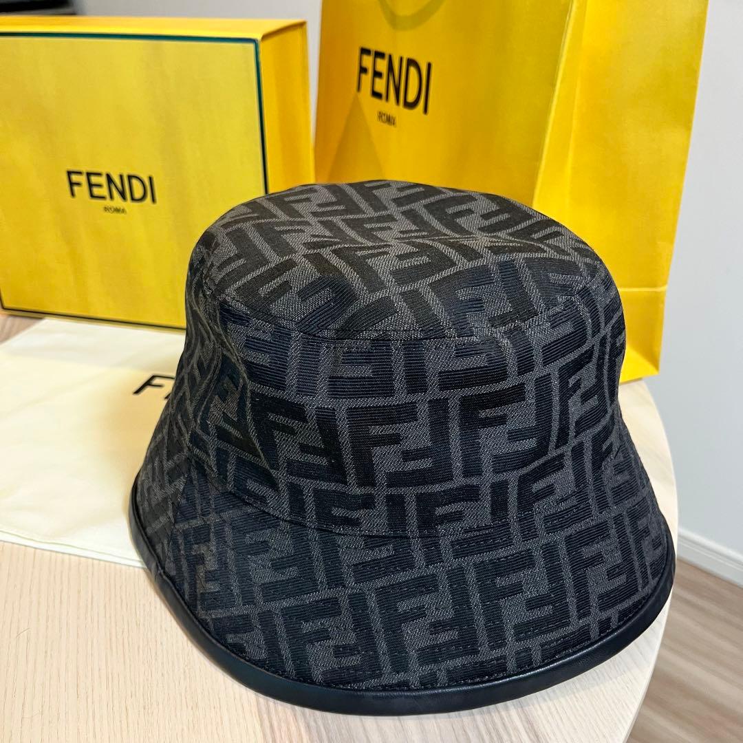 FENDI FFジャカードファブリック バケットハット