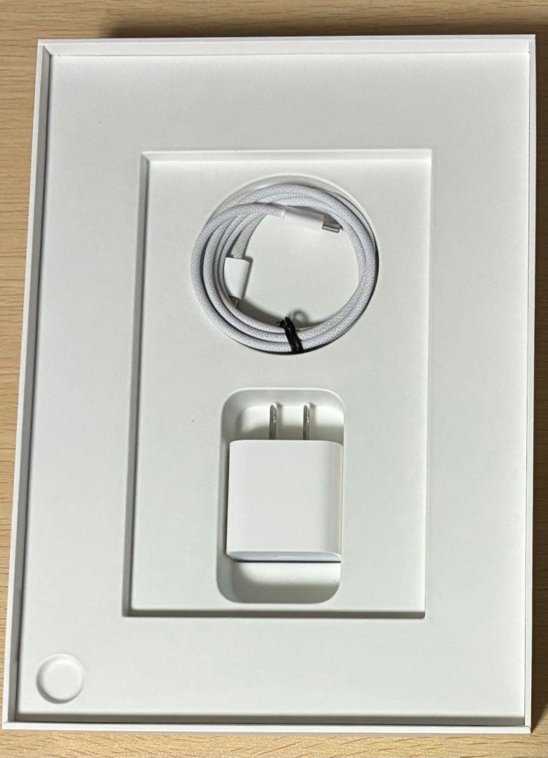 iPad A16 128GB シルバー