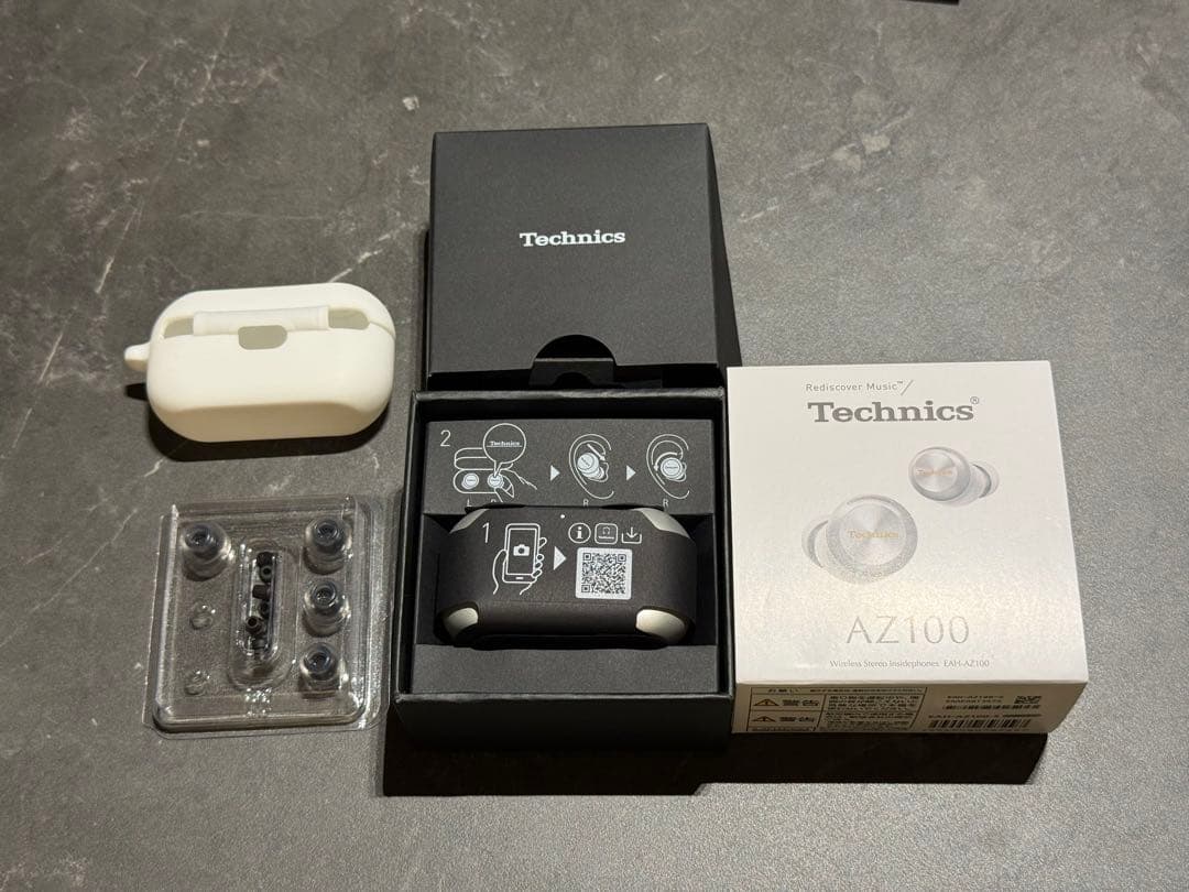 Technics EAH-AZ100 ワイヤレスイヤホン　シルバー