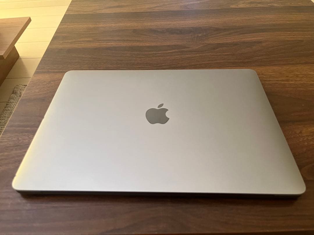 MacBook本体 MacBook Air (Retina, 13-inch, 2019)