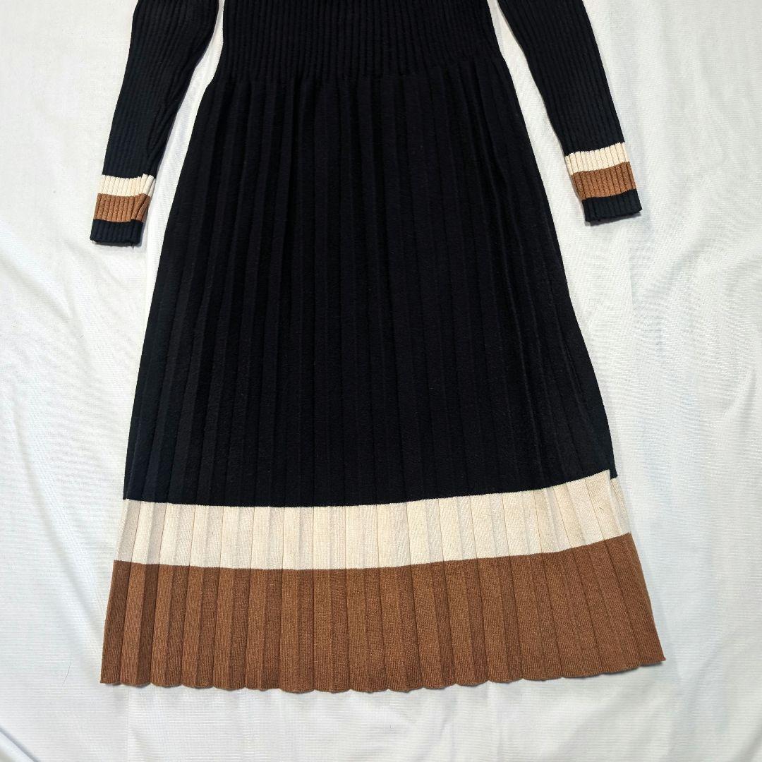 【REBESA】イタリア製タートルネック・フレアスカート・タイトニットワンピース