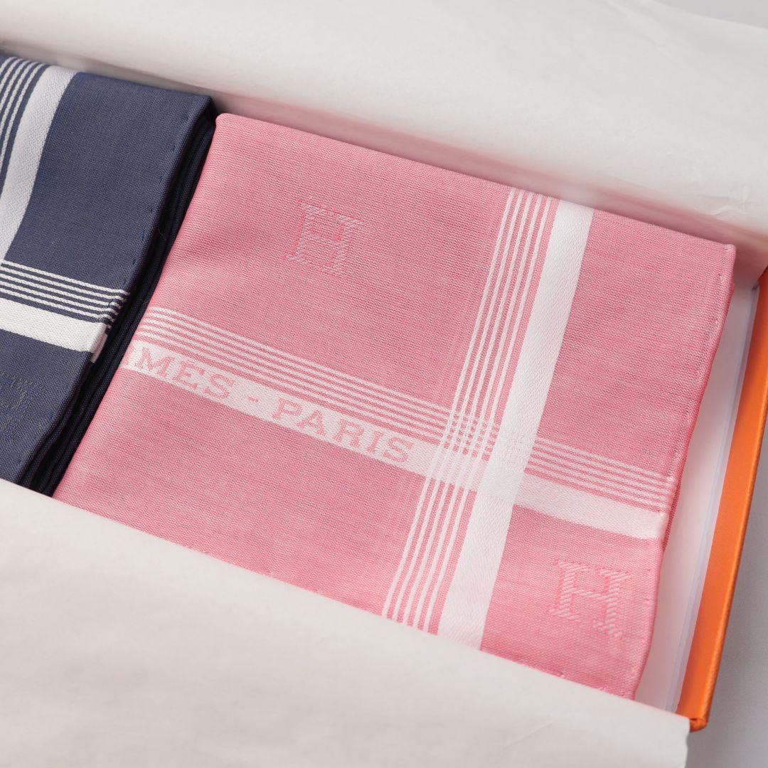新品未使用 エルメス HERMES ハンカチ 2枚セット ネイビー ピンク
