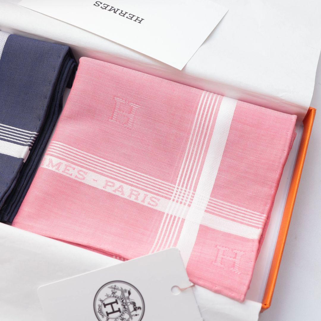 新品未使用 エルメス HERMES ハンカチ 2枚セット ネイビー ピンク