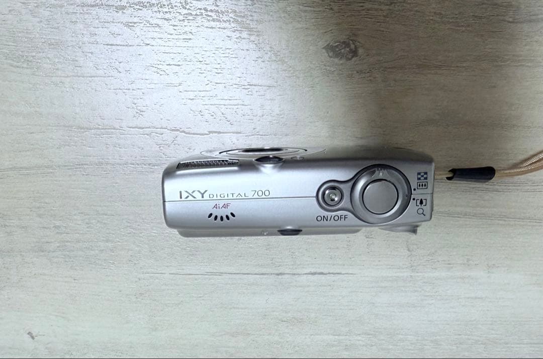 美品　動作品CANON IXY DIGTAL 700 デジタルコンパクトカメラ