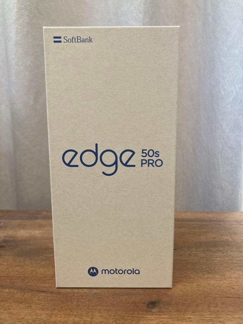 【新品未使用】motorola edge 50s pro バニラクリーム