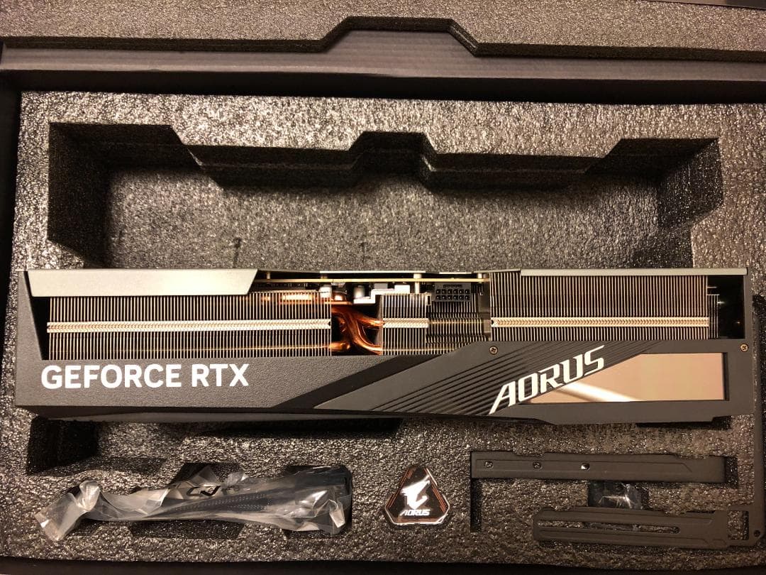 グラフィックボード・グラボ・ビデオカード AORUS RTX 4080 SUPER MASTER 16G