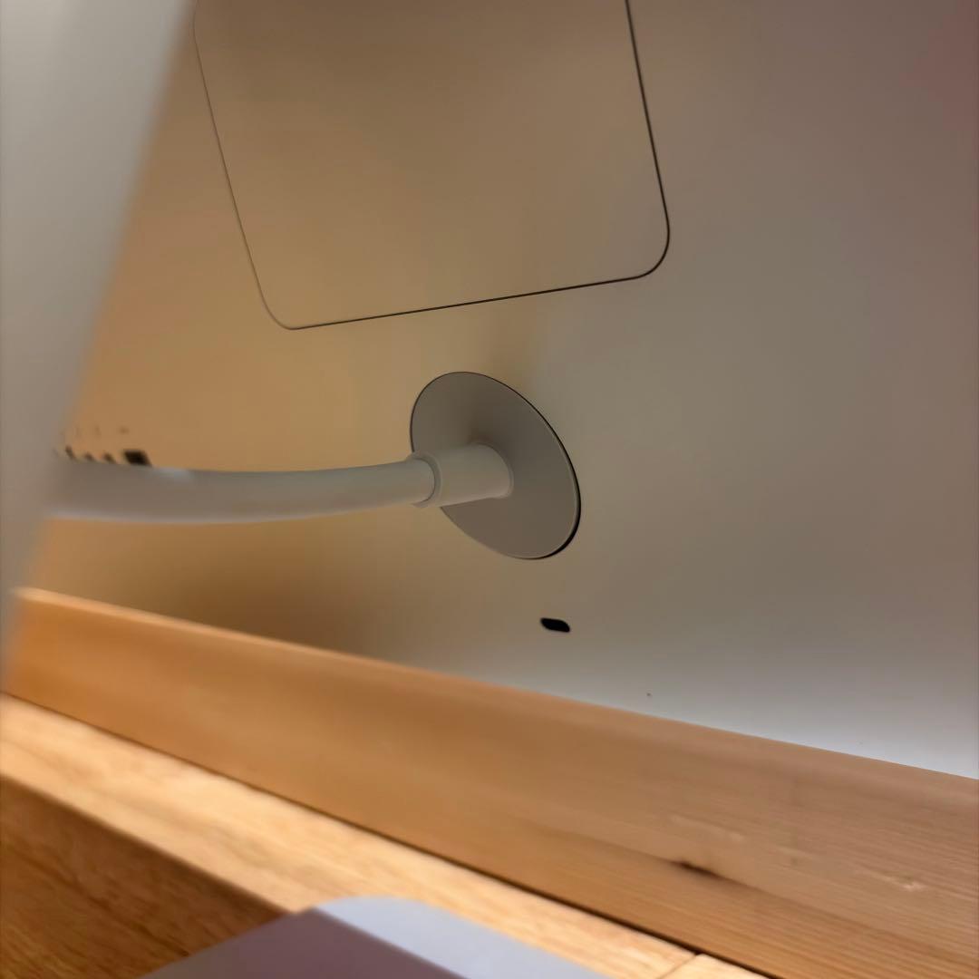 【美品】iMac (Retina 5K, 27-inch, Late 2015)