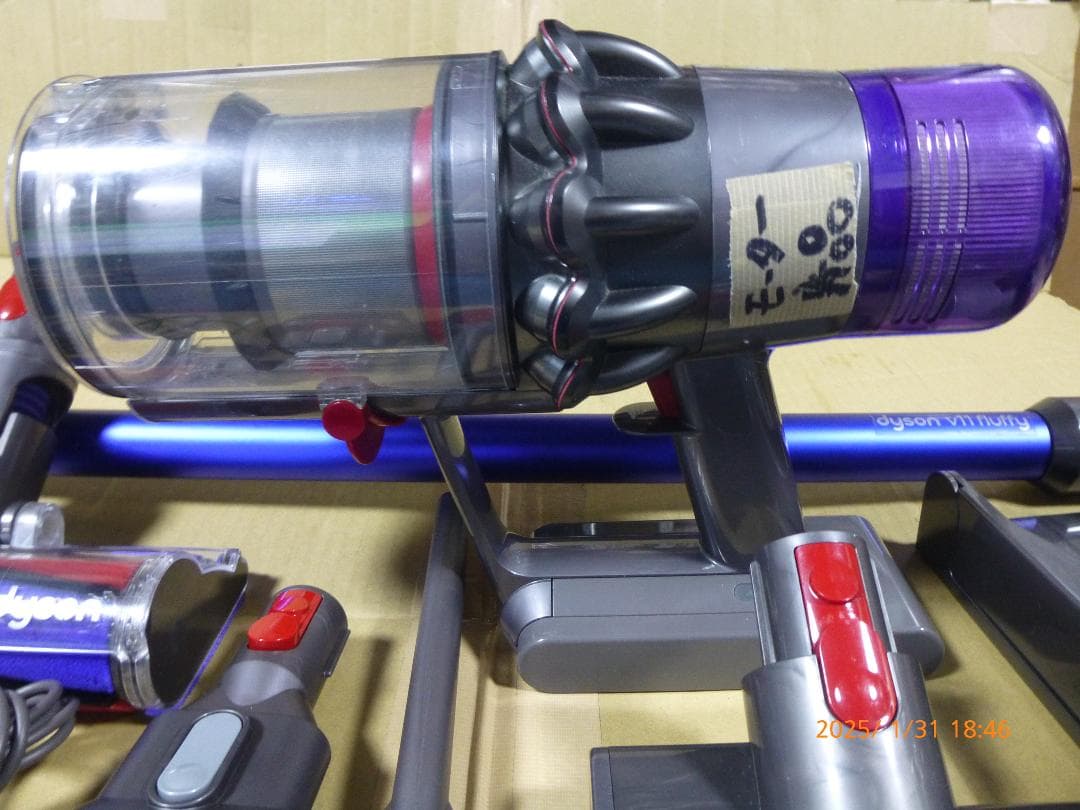 ダイソン SV14　新品モーター交換済み　付属品付　無負荷でエコ77分