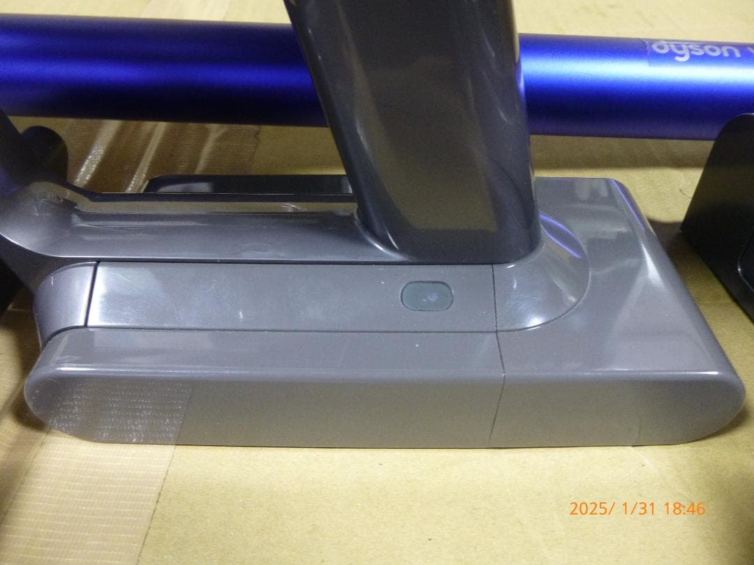 ダイソン SV14　新品モーター交換済み　付属品付　無負荷でエコ77分