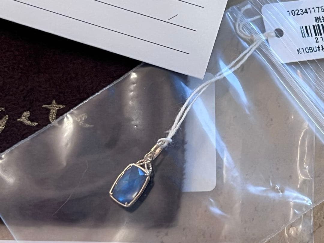 K10サファイア／クォーツ／シェルチャーム／アガット（agete）