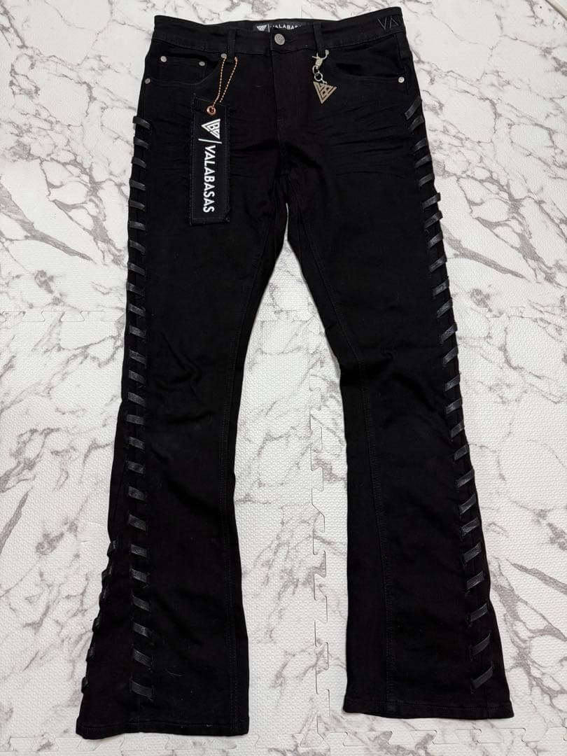 【新品】VALABASAS バラバサス ブラックフレアデニム　早い者勝ち