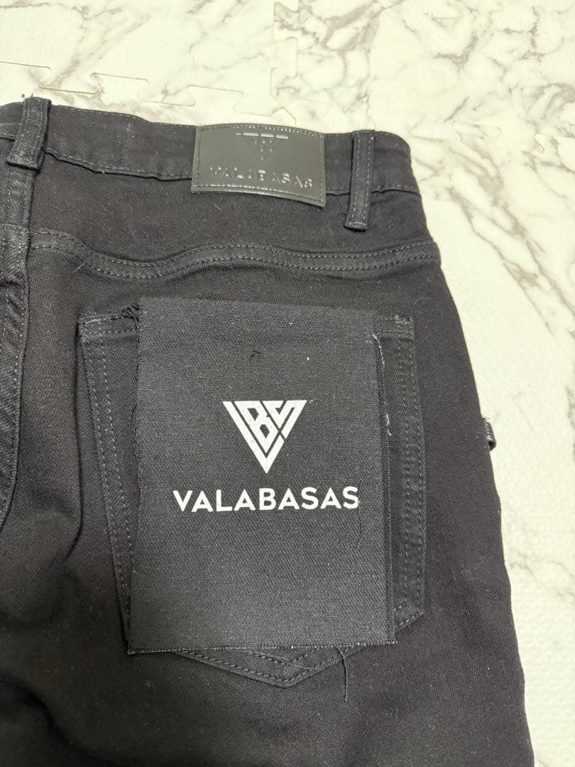 【新品】VALABASAS バラバサス ブラックフレアデニム　早い者勝ち