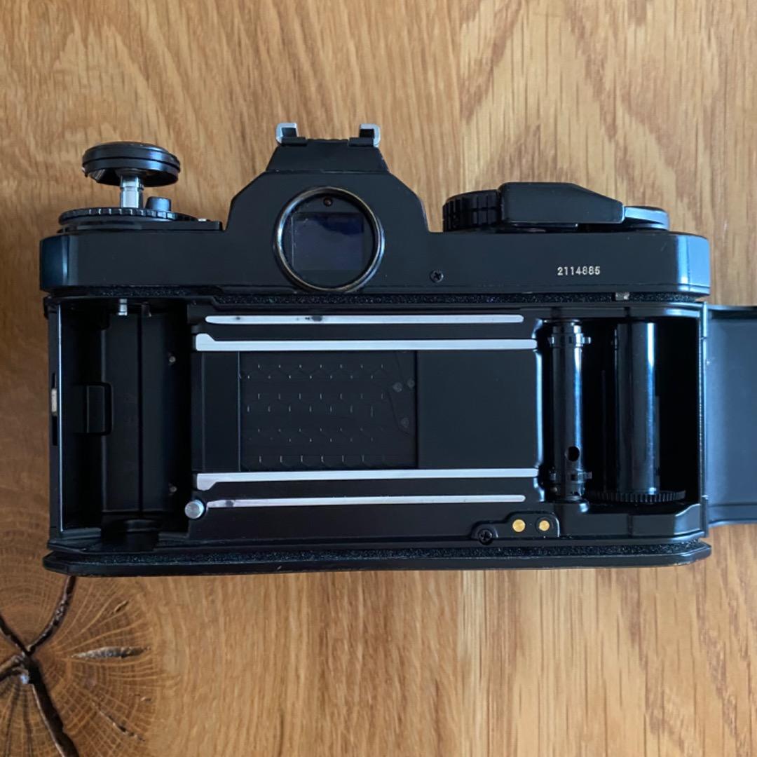 Nikon FE2 BLACK BODY 一眼レフカメラ ボディー