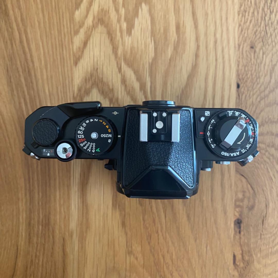 Nikon FE2 BLACK BODY 一眼レフカメラ ボディー