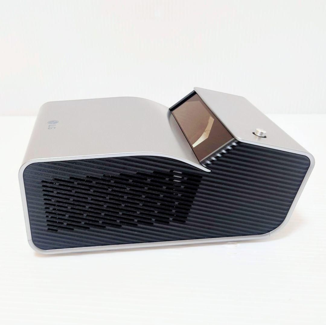 LG PH450UG 超短焦点 バッテリー内蔵 LEDプロジェクター