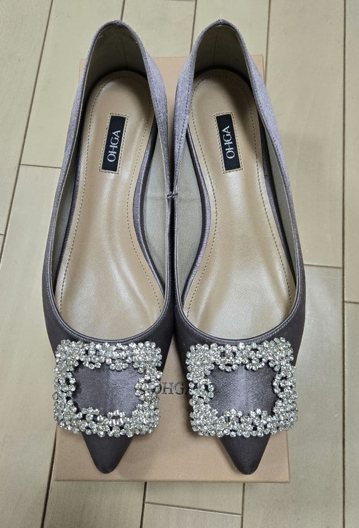 hana→OHGA、サテンビューパンプス、モカ、23cm