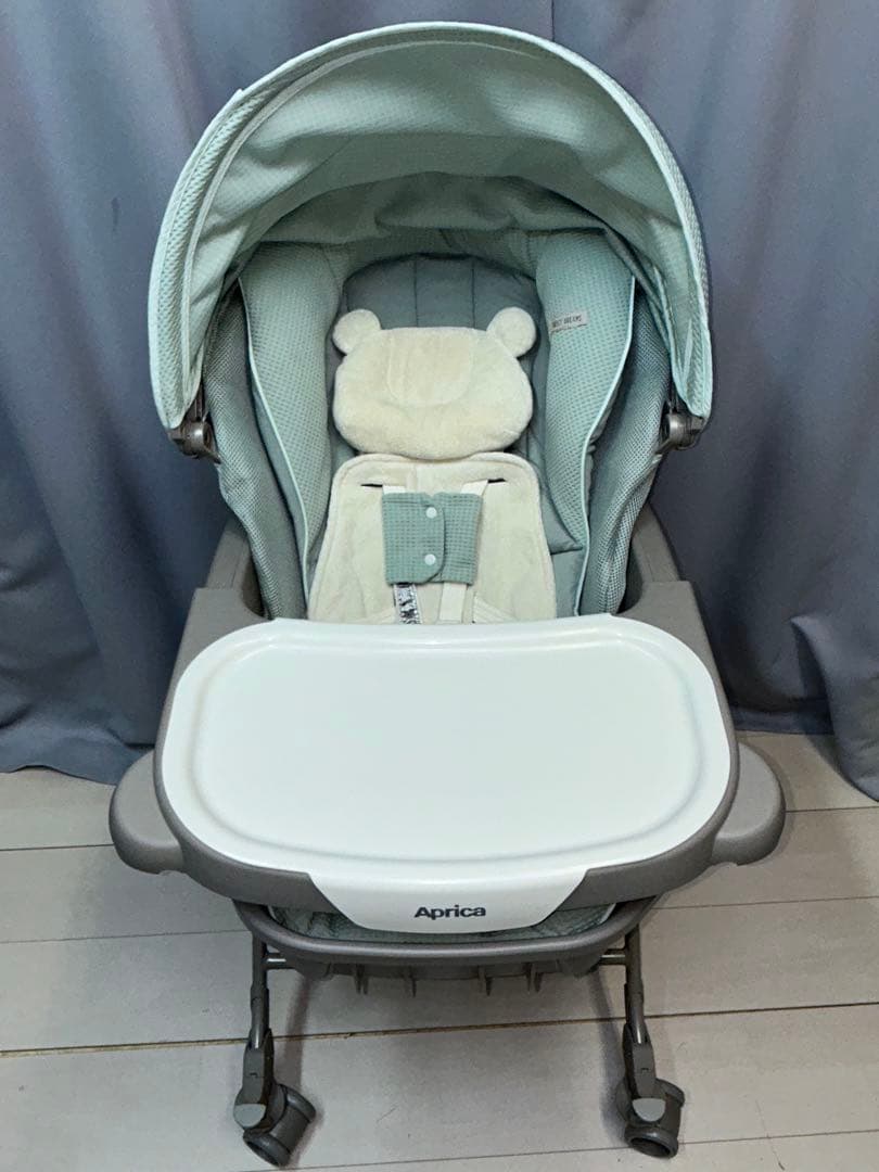 アップリカ　ユラリズム　オートプレミアム　AC　電動ハイローチェア