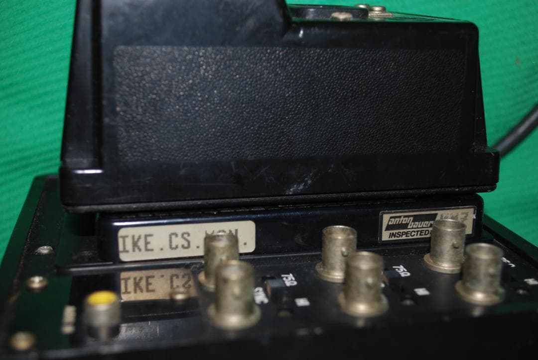 Ikegami6インチカラーモニターTM6-１AV中古動作品の出品です。