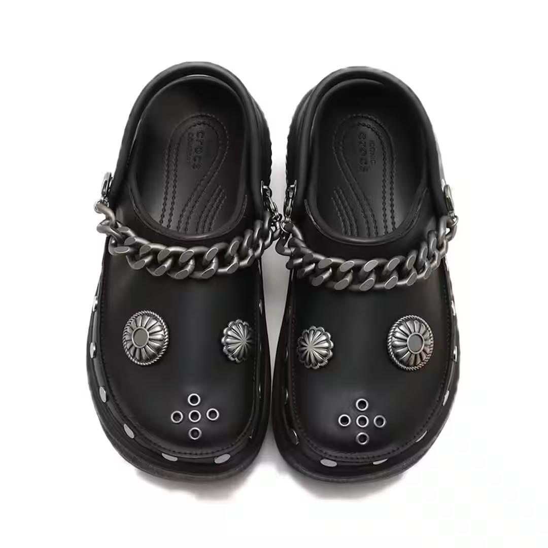 靴 crocs Stomp Embellished Clog Black