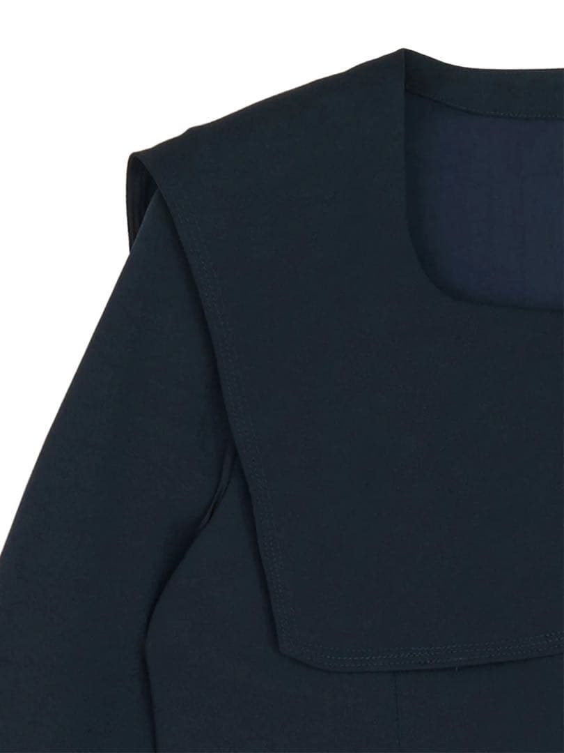 SQUARE COLLAR BACK SATIN BLOUSE ネイビー　S