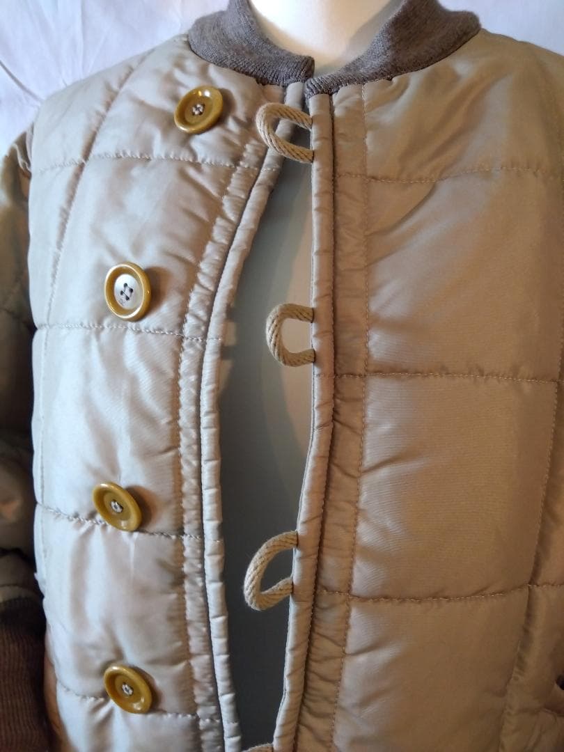 【未使用に近し】45R ユニセックス　2つ星でサイズM　ベージュ ブルゾン