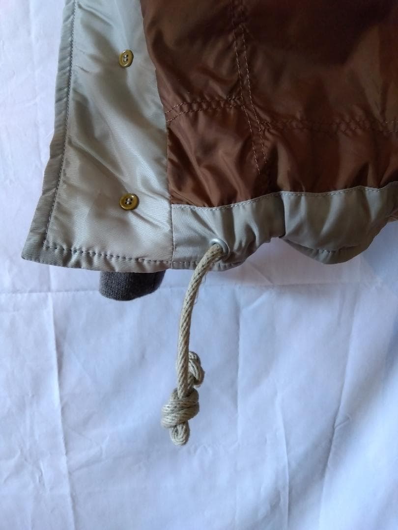 【未使用に近し】45R ユニセックス　2つ星でサイズM　ベージュ ブルゾン