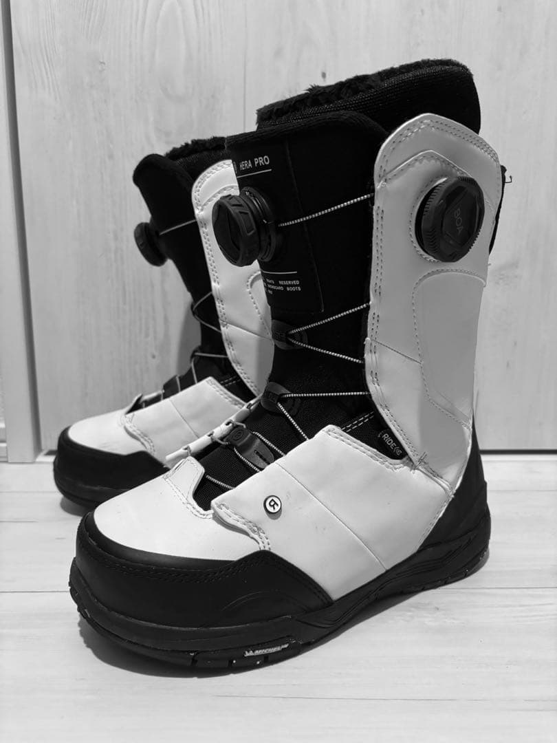 RIDE HERA PRO 23-24 美品　5回使用 熱成形無し23.5