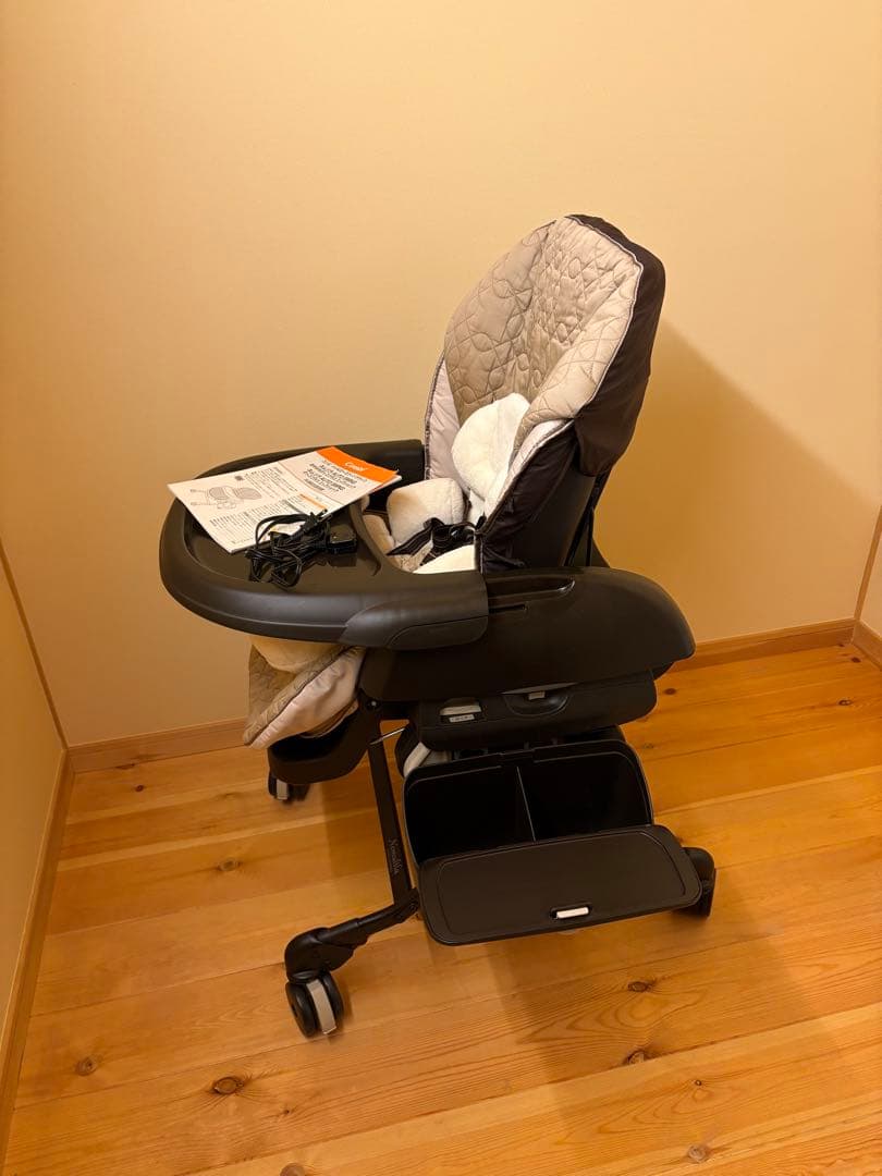 コンビ/ハイローベッド ネムリラ AUTO SWING ダッコプラス