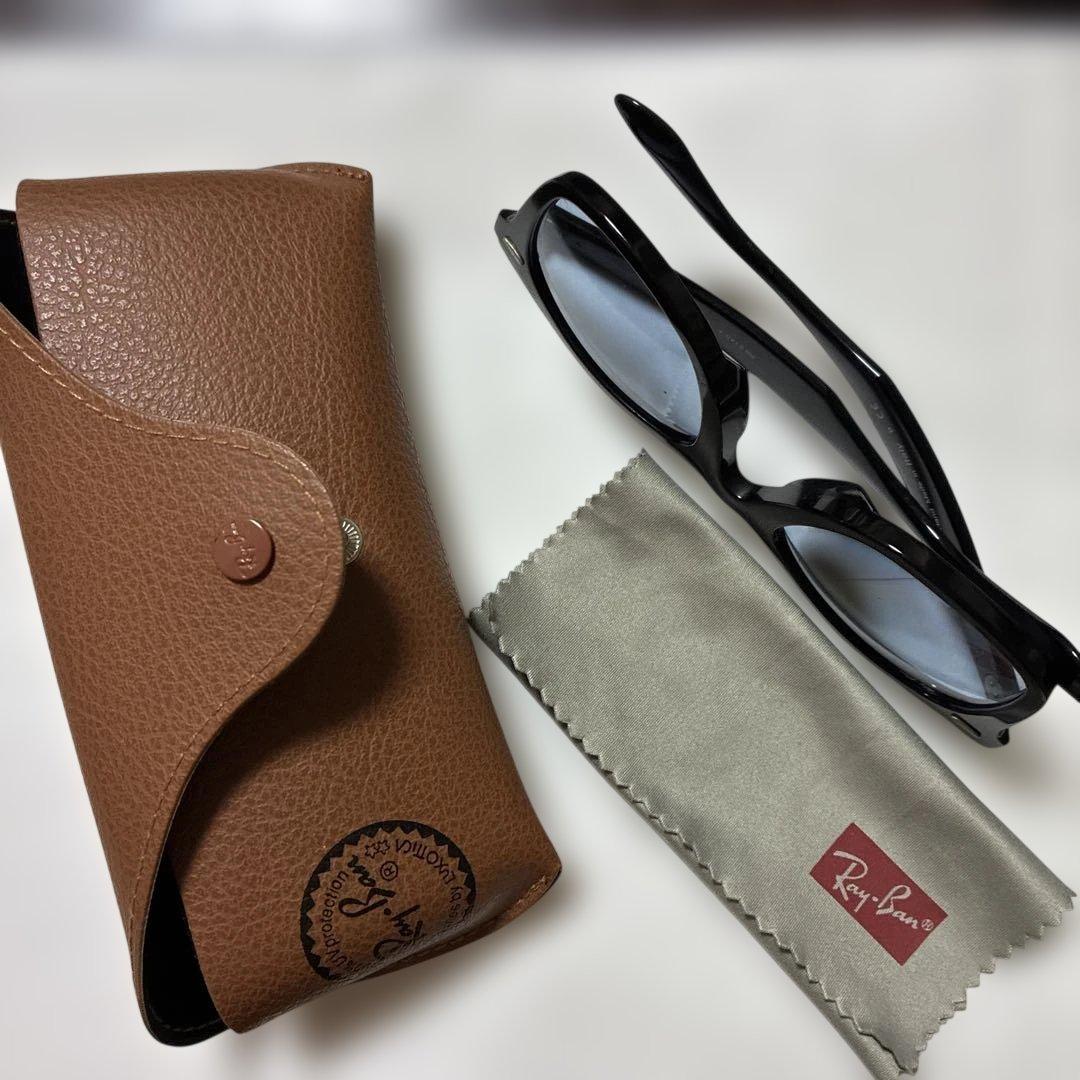 Ray-Ban WAYFARER ブラック サングラス