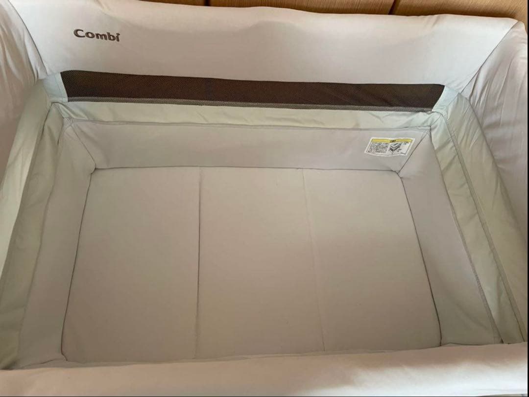 値下げ⭕️コンビ / combi / ベビーベッド / トモネル