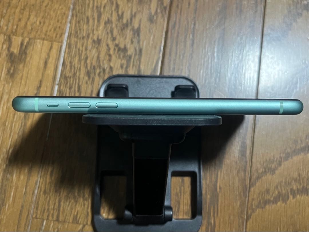 【美品】iPhone11 Green 64GB 緑 グリーン 本体のみ