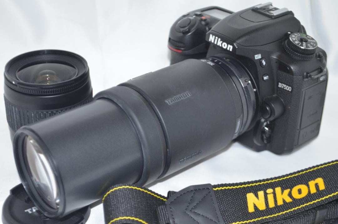 滅多にないシャッター数13500回以下 Nikon D7500☆Wi-Fi搭載