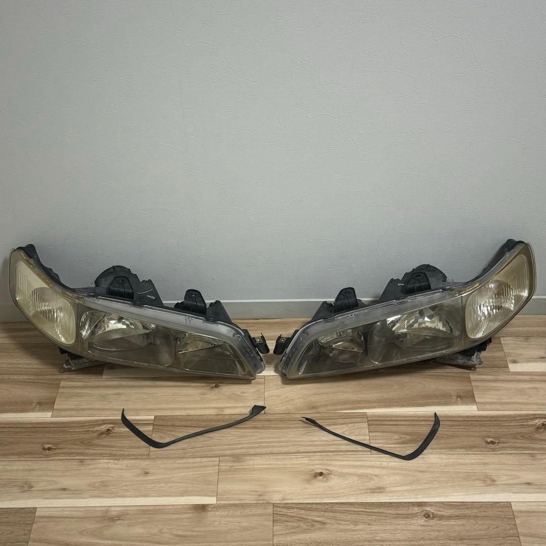 CH9 アコードワゴン　ヘッドライト　左右