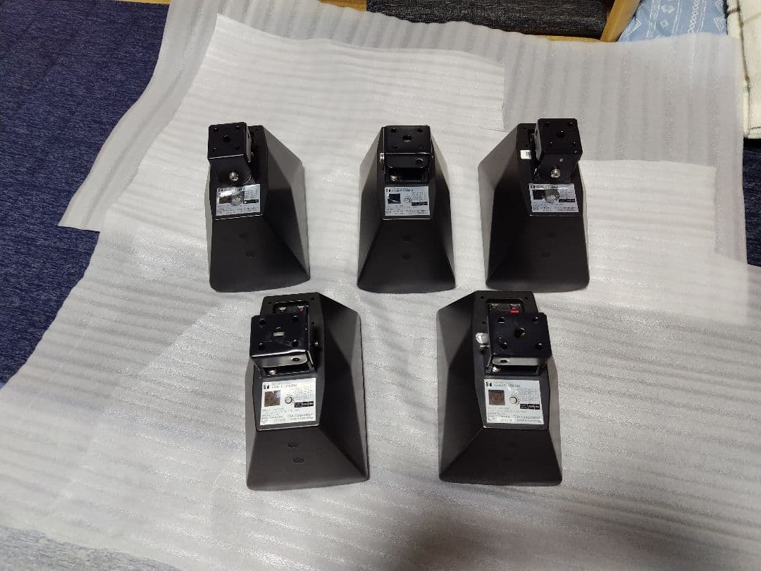 メーカー：ＴＯＡ 品名：コンパクトスピーカー　15W 品番：F-1000BM