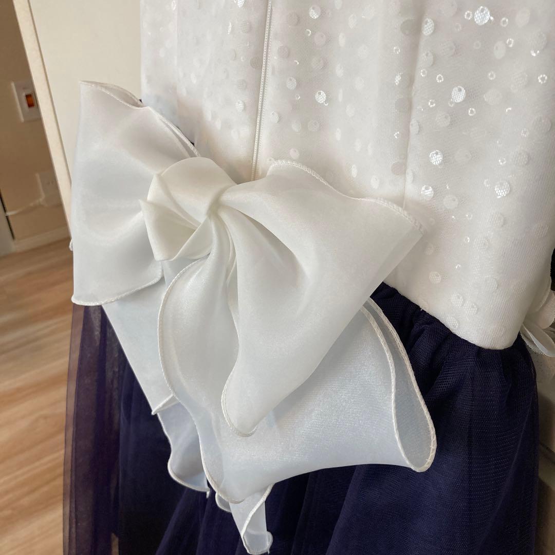 DRESCCO ネイビーとホワイトのフォーマルドレス140