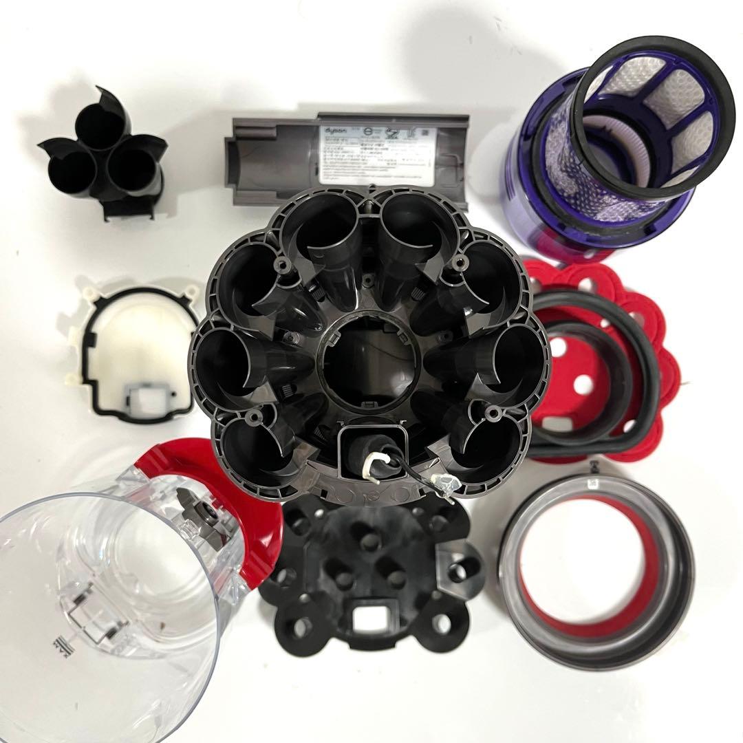 Dyson digital slim fluffy sv18 本体　a47